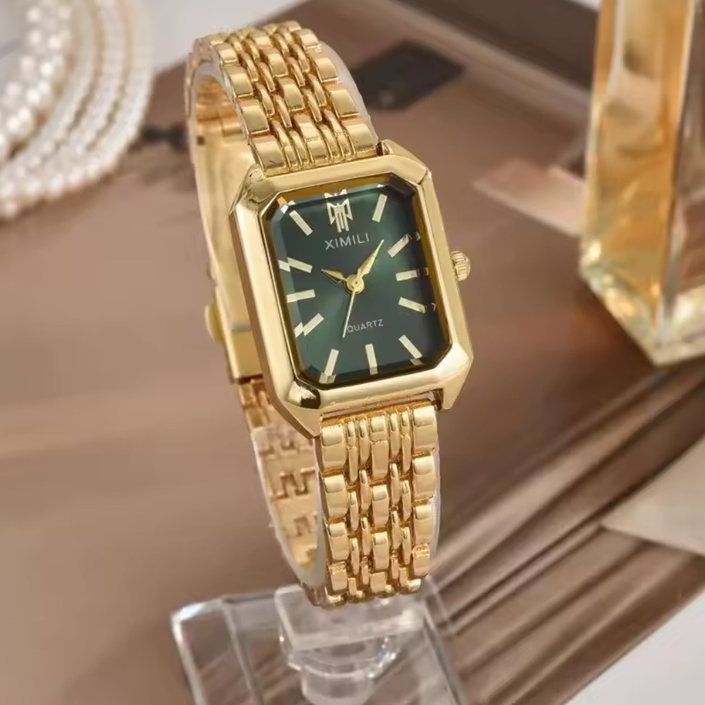 Panthere Square steel Gold and Green Women's Watch - Picture 9 of 10